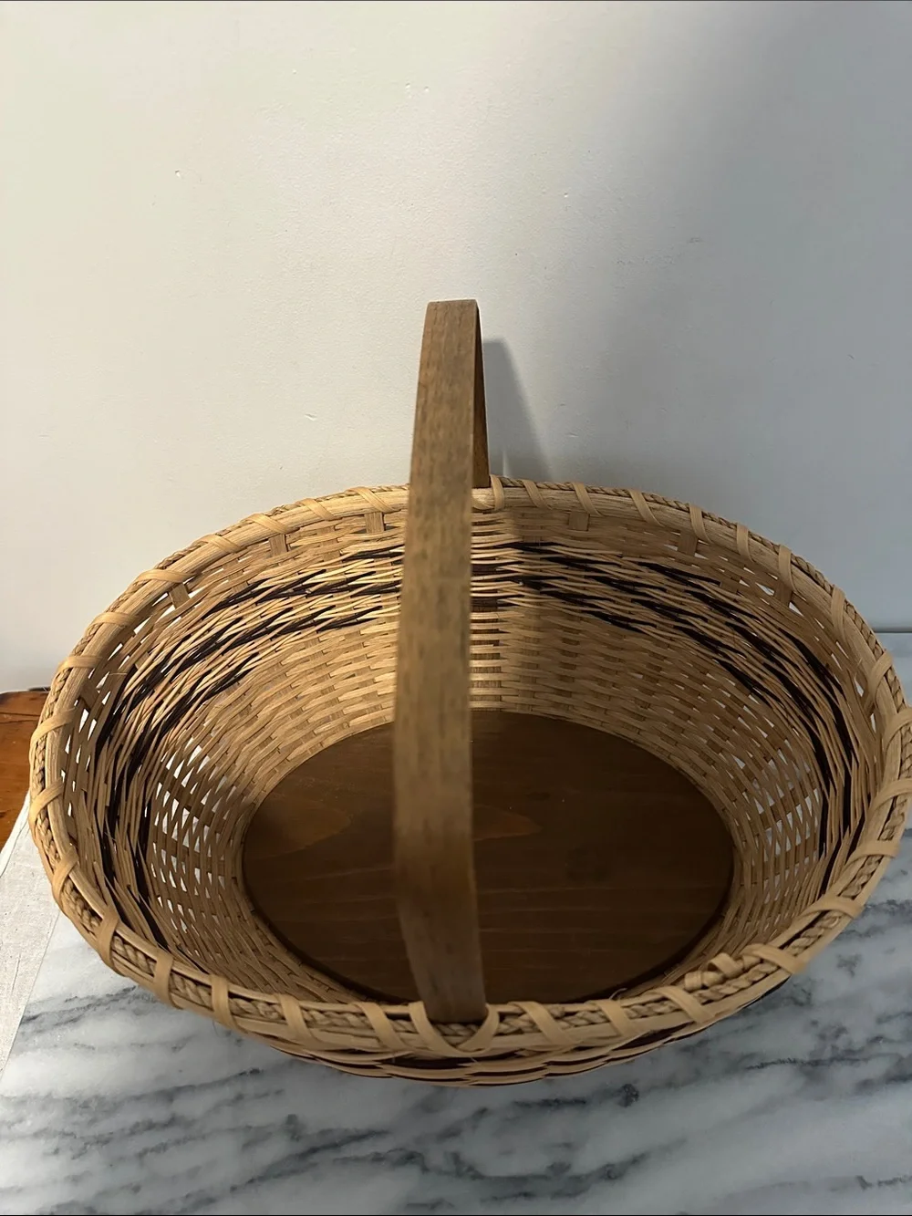 Nantucket style gathering basket signed Barb & Carol ‘95 wood bottom vintage
